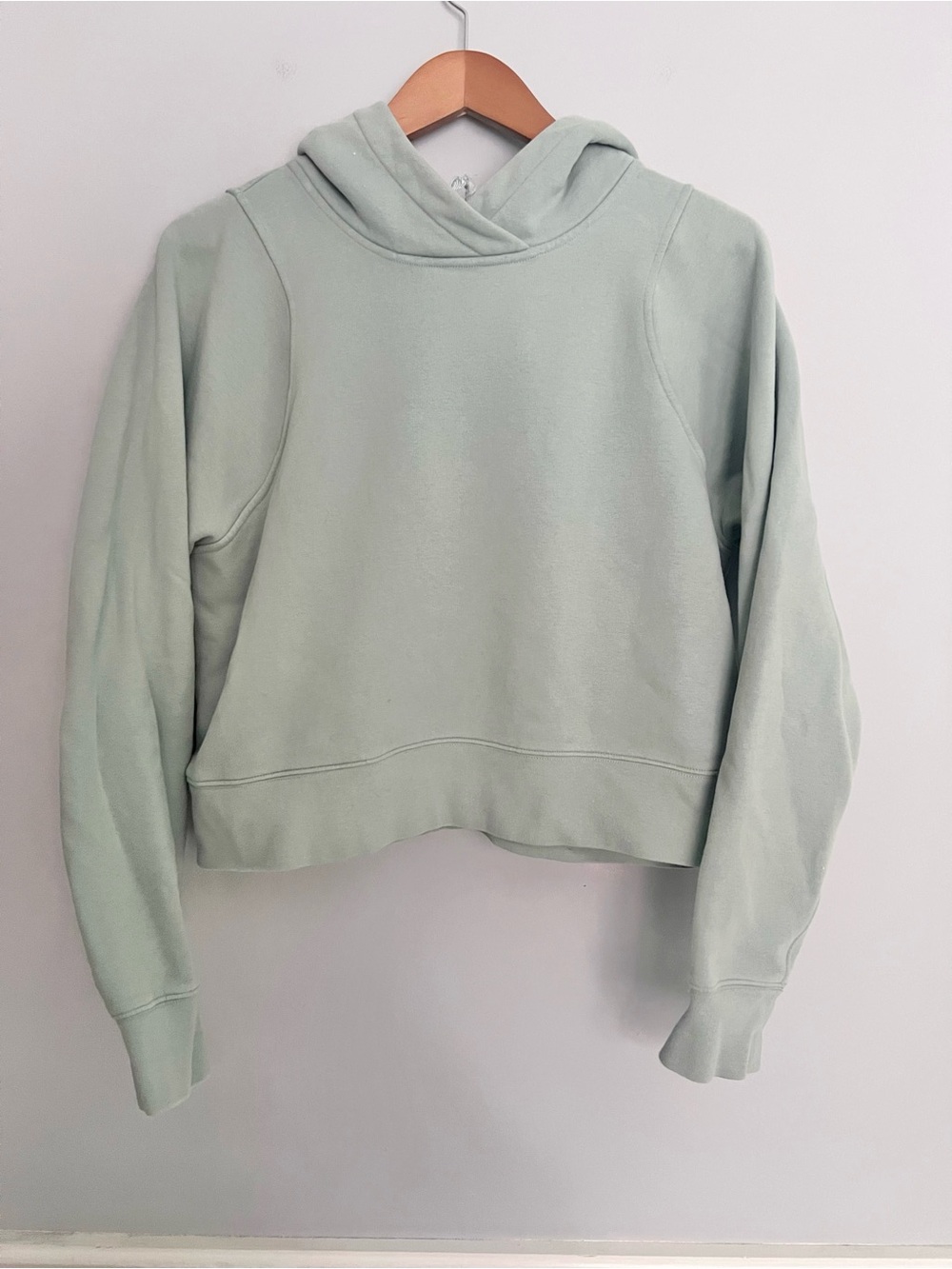 Lululemon Loungeful Cropped Hoodie Silver Blue Size 8-10